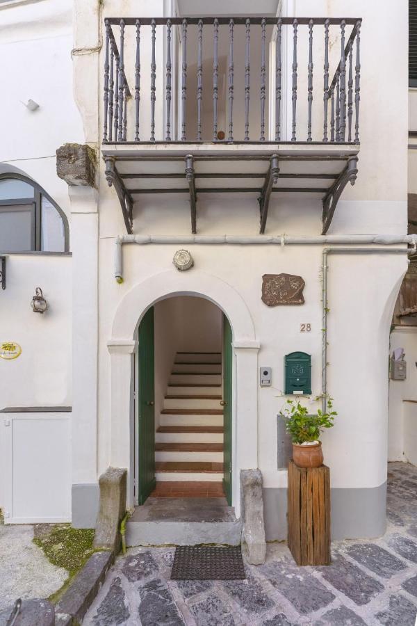 Torretta Corricella- Torretta Apartment Procida Exterior photo
